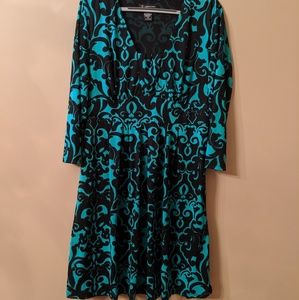 NWOT- Black and Green Dress